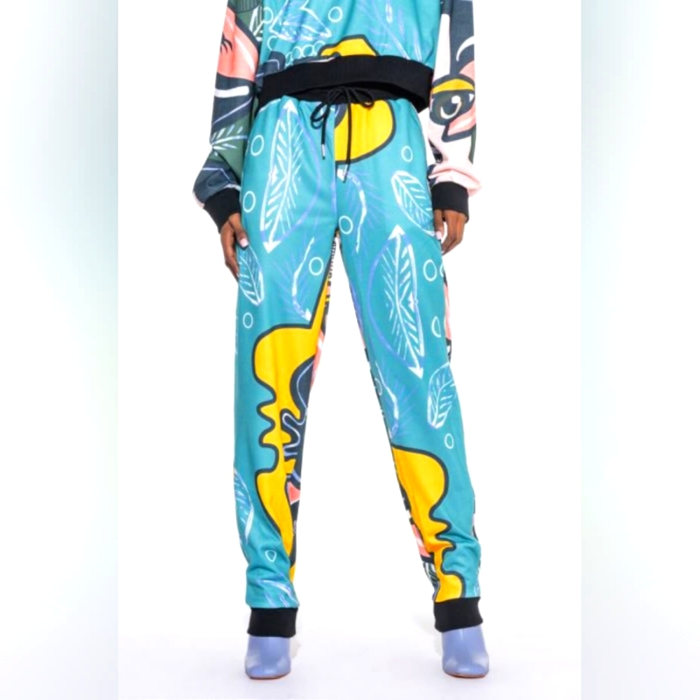 NWT Multi Color FACE TO FACE PRINTED JOGGERS Size Medium